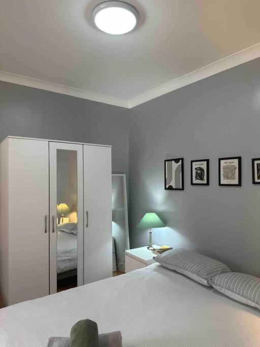 Ground Floor Londra